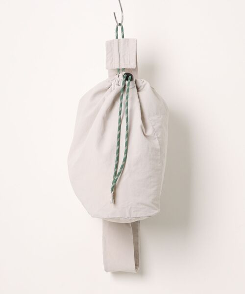 EARTH MADE（アースメイド）の「【EARTH MADE】撥水 NYLON PARACOAD BONSACK（ショルダーバッグ・レディース・ブラウン/グリーン/グレー/ブラック/ネイビー/イエロー・FREE）」の3枚目の写真