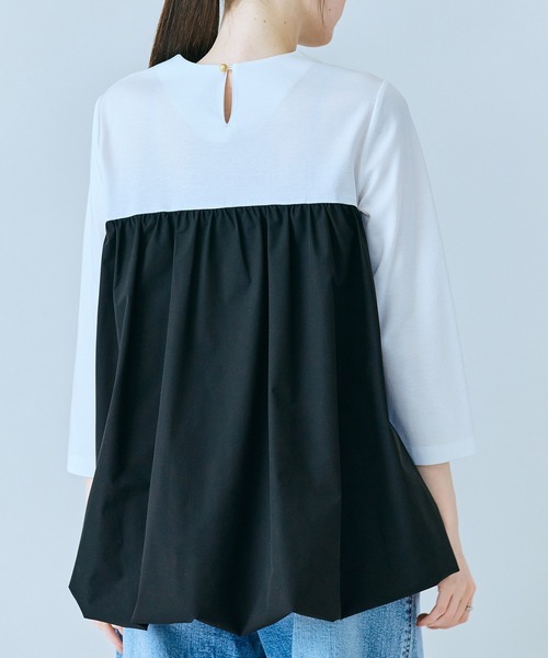 Audie a Muses(オーディアミューズ)の「リボンモチーフ付き異素材カットソー(Tシャツ/カットソー・レディース・ブラック/オフホワイト・38/42)」の6枚目の写真