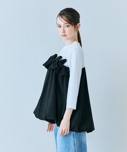 Audie a Muses(オーディアミューズ)の「リボンモチーフ付き異素材カットソー(Tシャツ/カットソー・レディース・ブラック/オフホワイト・38/42)」の9枚目の写真