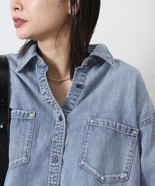 JOURNAL STANDARD（ジャーナルスタンダード）の「《追加2》ライトオンスデニムクロップドシャツ（シャツ/ブラウス・レディース・ブルー系その他/ベージュ・FREE）」の17枚目の写真