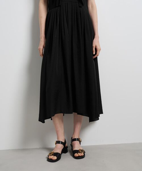LANVIN en Bleu(ランバンオンブルー)の「スクエアフリルコンビワンピース(ワンピース・レディース・ライトカーキ/ブラック・38/36)」の14枚目の写真