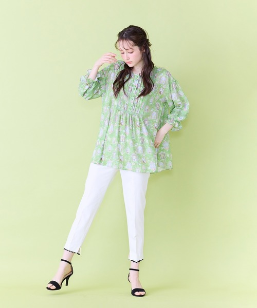 Jolly Poupee(ジョリープッペ)の「【22fabric】ルームメイトPT/ヨーク切替チュニック(チュニック・レディース・グリーン/イエロー・38/42/46)」の11枚目の写真