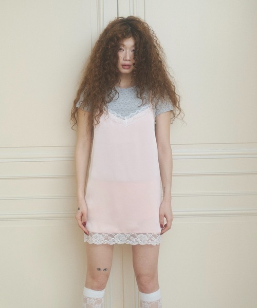 chernyy(チェルニー)の「chernyy floral pearl logo tee / 小花柄パールロゴT(Tシャツ/カットソー・レディース・グレー/アイボリー・LARGE/MEDIUM/SMALL)」の11枚目の写真