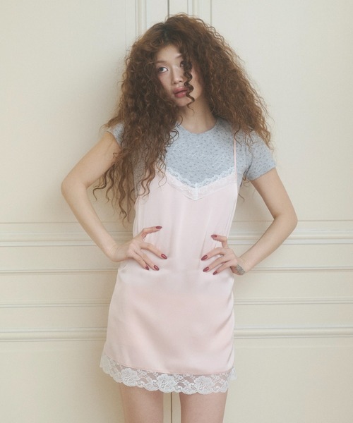 chernyy(チェルニー)の「chernyy floral pearl logo tee / 小花柄パールロゴT(Tシャツ/カットソー・レディース・グレー/アイボリー・LARGE/MEDIUM/SMALL)」の12枚目の写真
