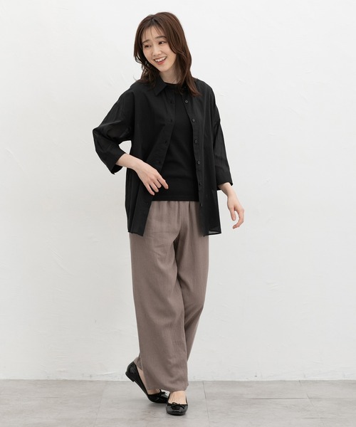 Honeys(ハニーズ)の「やわらか綿7分袖シャツ(シャツ/ブラウス・レディース・ホワイト×ネイビー/キャメル/サックスブルー系/ホワイト/ブラック/グレイッシュブルー・L/LL/M)」の9枚目の写真