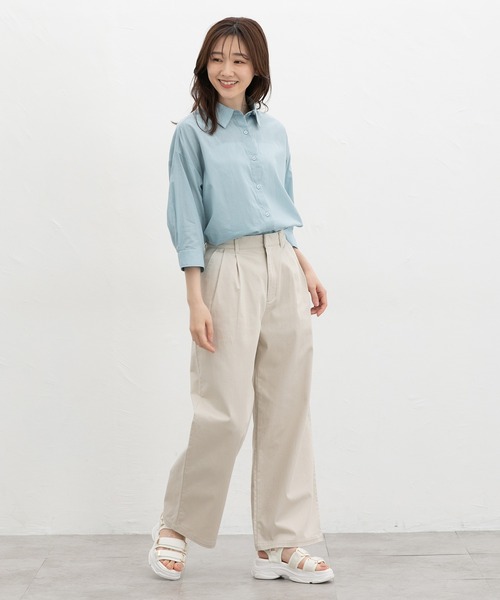 Honeys(ハニーズ)の「やわらか綿7分袖シャツ(シャツ/ブラウス・レディース・ホワイト×ネイビー/キャメル/サックスブルー系/ホワイト/ブラック/グレイッシュブルー・L/LL/M)」の11枚目の写真