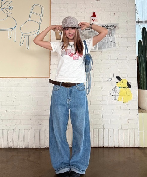 Sibra(シブラ)の「配色ハートコラージュプリント半袖Tシャツ(Tシャツ/カットソー・レディース・グレー/ホワイト・M)」の11枚目の写真