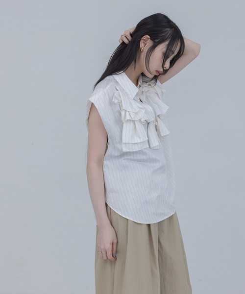 Eimee Law(エイミーロウ)の「ランダムリボン タックスリーブブラウス(シャツ/ブラウス・レディース・ストライプ/チェック/ブラック/オフホワイト・FREE)」の16枚目の写真