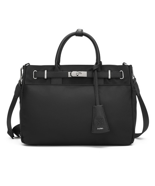 PADMA（パドマ）の「【PADMA】ナイロン中サイズ レザーコンビ 2WAYショルダーバッグ（ビジネスバッグ・レディース・ブラック×シルバー/ベージュ系その他/ブラック×ゴールド/グレー・FREE）」の7枚目の写真