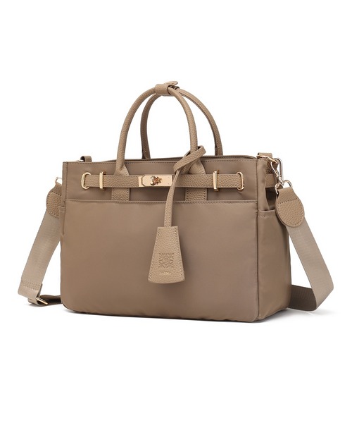 PADMA（パドマ）の「【PADMA】ナイロン中サイズ レザーコンビ 2WAYショルダーバッグ（ビジネスバッグ・レディース・ブラック×シルバー/ベージュ系その他/ブラック×ゴールド/グレー・FREE）」の10枚目の写真