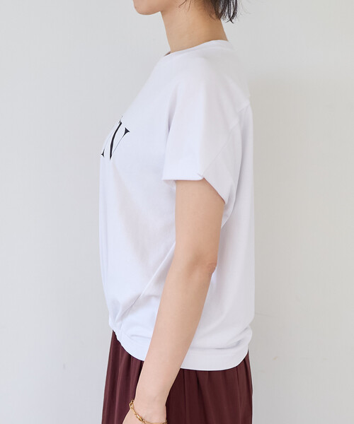 FREAK'S STORE(フリークスストア)の「Americana × THOUSAND MILE × FREAK'S STORE/アメリカーナ × サウザンドマイル 別注 天竺Tシャツ/吸汗 速乾 抗菌防臭効果あり(Tシャツ/カットソー・レディース・チャコール/オフホワイト/グレー・フリ-)」の11枚目の写真