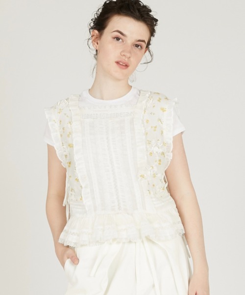 crinkle crinkle crinkle(クリンクルクリンクルクリンクル)の「【crinkle crinkle crinkle】sheer flower vest blouse/シアーフラワーベストブラウス(シャツ/ブラウス・レディース・アイボリー/ブラック・FREE)」の1枚目の写真