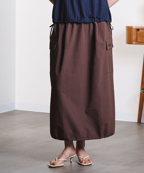 THOUSAND MILE(サウザンドマイル)の「(GENE HEAVENS x THOUSAND MILE/)CARGO POCKET MAXI SKIRT(スカート・レディース・ブラウン/イエロー/ブラック/オリーブ・ONE SIZE)」の3枚目の写真
