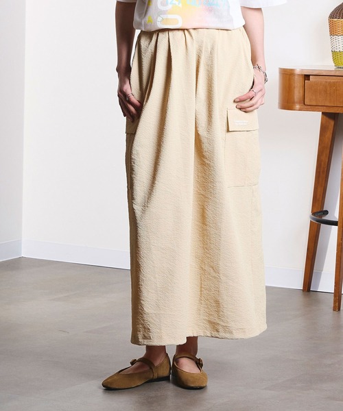 THOUSAND MILE(サウザンドマイル)の「(GENE HEAVENS x THOUSAND MILE/)CARGO POCKET MAXI SKIRT(スカート・レディース・ブラウン/イエロー/ブラック/オリーブ・ONE SIZE)」の4枚目の写真