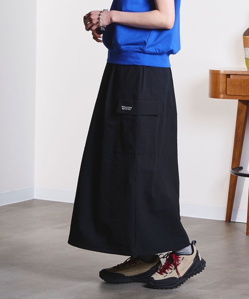 THOUSAND MILE(サウザンドマイル)の「(GENE HEAVENS x THOUSAND MILE/)CARGO POCKET MAXI SKIRT(スカート・レディース・ブラウン/イエロー/ブラック/オリーブ・ONE SIZE)」の18枚目の写真