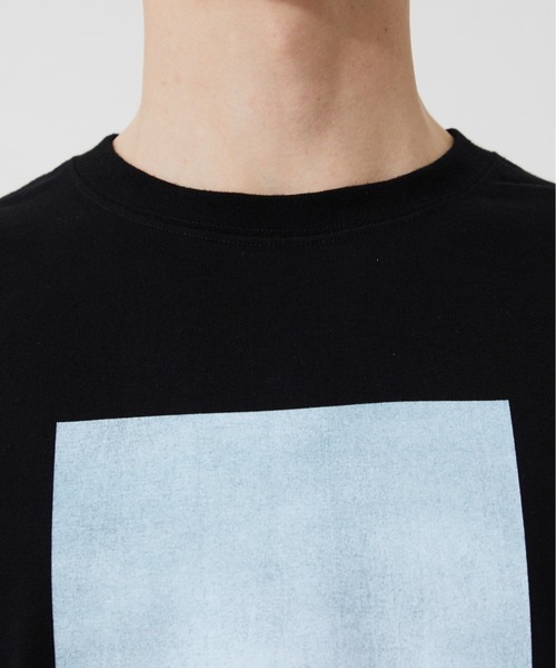 PUBLIC TOKYO（パブリックトウキョウ）の「FOGGY　TEE /夏服/クラフィックT/プリントT/アートT/洗濯可/コットン100%（Tシャツ/カットソー・メンズ・ブラック/ホワイト・1/2）」の19枚目の写真