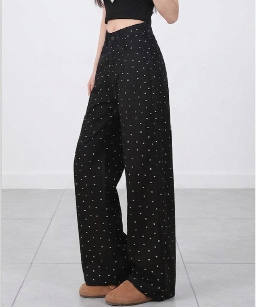 SHEPP(シープ)の「小花柄ドット刺繍ブラックワイドデニムパンツ(デニムパンツ・レディース・ブラック・M/S)」の14枚目の写真