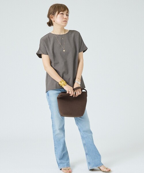 DESIGNWORKS（デザインワークス）の「【一部店舗限定】【セットアップ対応】リネン調後ろボタンブラウス（シャツ/ブラウス・レディース・ブラック/ライトグレー・フリー）」の9枚目の写真