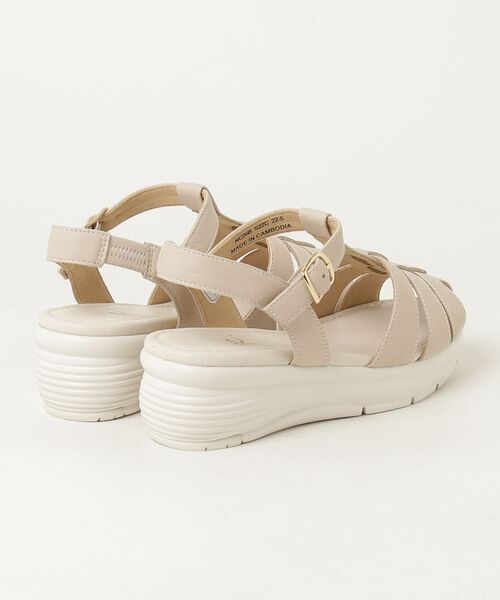 R.(REGAL FOOT COMMUNITY)(アールドット)の「アールドット S22C グルカサンダル(サンダル・レディース・アイボリー・22.5/23/23.5/24/24.5)」の3枚目の写真