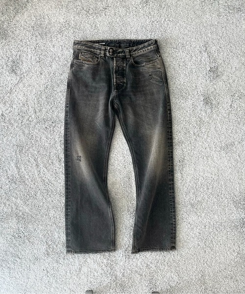 DIESEL(ディーゼル)の「DIESEL 1980 D-eeper(デニムパンツ・メンズ・ブラック・28/30)」の4枚目の写真