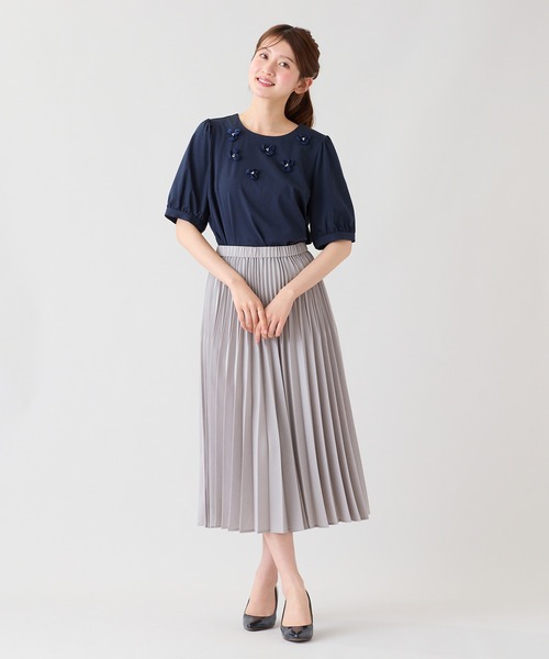 Rose Tiara（ローズティアラ）の「フラワーモチーフ パフスリーブカットソー（Tシャツ/カットソー・レディース・オフホワイト/ネイビー/グレー・38/42/46）」の18枚目の写真