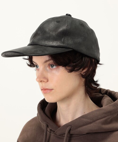 KIJIMA TAKAYUKI(キジマ タカユキ)の「KIJIMA TAKAYUKI DEERSKIN 6PANEL ディアレザーキャップ(キャップ・レディース・ブラック・FREE)」の2枚目の写真