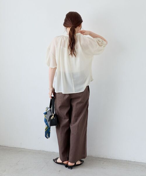 le.coeur blanc(ルクールブラン)の「【清涼感抜群】麻ワイドクロップドパンツ(その他パンツ・レディース・ブラウン/レッド/ネイビー/ベージュ・36/38)」の11枚目の写真