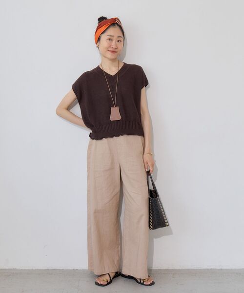 le.coeur blanc(ルクールブラン)の「麻ワイドクロップドパンツ(その他パンツ・レディース・ブラウン/レッド/ネイビー/ベージュ・36/38)」の8枚目の写真