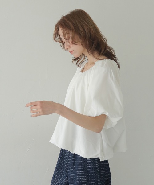 CLEIO(クレイオ)の「【CLEIO】2WAYバルーンドレープブラウス 2WAY BALLOON DRAPE BLOUSE(Tシャツ/カットソー・レディース・アイボリー/ライトブルー/ブラック・FREE)」の7枚目の写真