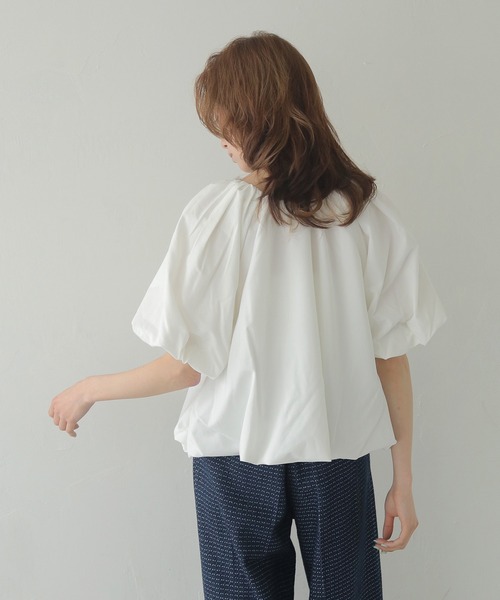 CLEIO(クレイオ)の「【CLEIO】2WAYバルーンドレープブラウス 2WAY BALLOON DRAPE BLOUSE(Tシャツ/カットソー・レディース・アイボリー/ライトブルー/ブラック・FREE)」の8枚目の写真