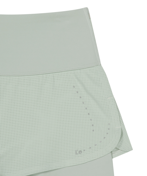 OJOS(オホス)の「i:e Breathform Running 3 Shorts / Mint(その他パンツ・レディース・その他・1/2/3)」の3枚目の写真