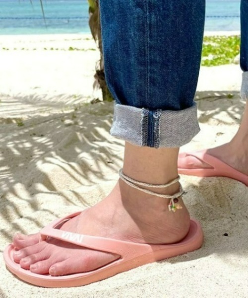 VIVA ISLAND(ビバアイランド)の「【VIVA ISLAND】日本製 VIVA!ISLAND FLIP FLOP(サンダル・メンズ・レモンイエロー/ブラック/ターコイズブルー/インディゴブルー/ブルー/ホワイト/カーキ/ラベンダー/サーモンピンク/レッド系その他・20/28/23/25/21/27/26/24/22)」の9枚目の写真