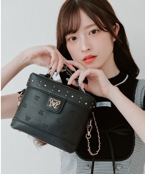 Aimerianejoie(エメリアーヌジョワ)の「Aimerianejoieスタッズバニティバッグ(ショルダーバッグ・レディース・サックスブルー/ミント/アイボリー/ピンク/ブラック・FREE)」の13枚目の写真
