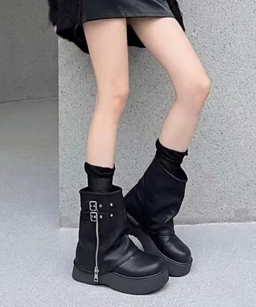 Songe（ソンジュ）の「ダブルベルト厚底カバーショートブーツ（ブーツ・レディース・ブラック/ブラウン・24.5cm/23.5cm/23cm/24cm）」の3枚目の写真