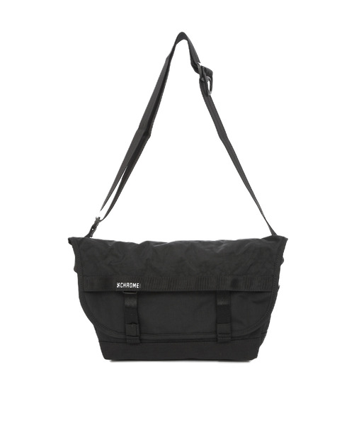 CHROME（クローム）の「［ CHROME / クローム ］COURIER FLAP MSNGR 6L BKCK_BLACK CRINKLE / クーリエ フラップ メッセンジャー 6L ブラック クリンクル 耐水 容量：6L（メッセンジャーバッグ・メンズ・ブラック・FREE）」の3枚目の写真