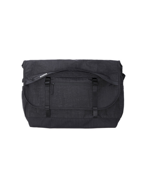 CHROME（クローム）の「［ CHROME / クローム ］COURIER FLAP MSNGR 6L BKCK_BLACK CRINKLE / クーリエ フラップ メッセンジャー 6L ブラック クリンクル 耐水 容量：6L（メッセンジャーバッグ・メンズ・ブラック・FREE）」の6枚目の写真