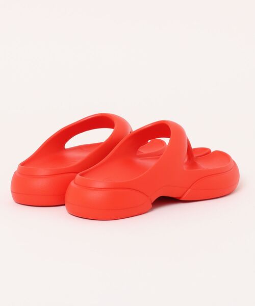emmi（エミ）の「【PAES】New Flipflop（サンダル・レディース・レッド・23）」の2枚目の写真