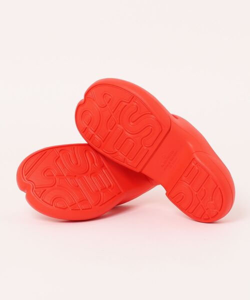 emmi（エミ）の「【PAES】New Flipflop（サンダル・レディース・レッド・23）」の3枚目の写真