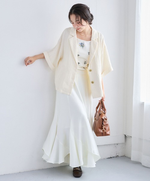 mysty woman(ミスティウーマン)の「フラワー刺繍ニットタンクトップ 1061820(ニット/セーター・レディース・オフホワイト/ブラック/ブラウン・FREE)」の14枚目の写真