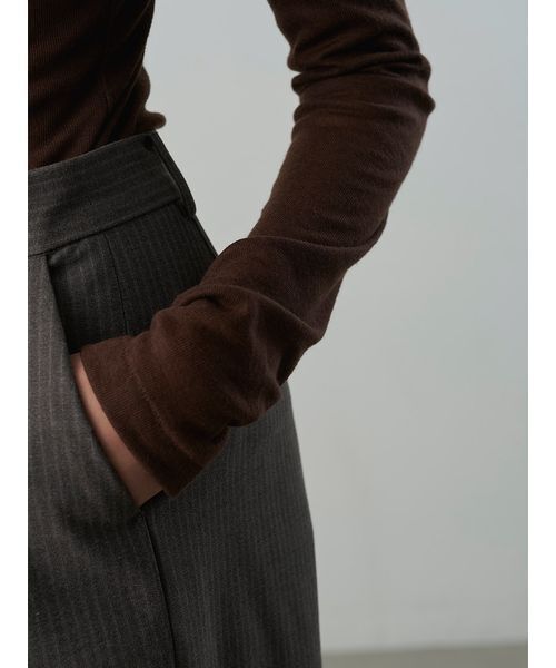 Henon.(ヘノン)の「シアーカットボディスーツ(ニット/セーター・レディース・ブラック/ライトグレー/ブラウン・F)」の13枚目の写真
