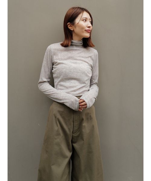 Henon.(ヘノン)の「シアーカットボディスーツ(ニット/セーター・レディース・ブラック/ライトグレー/ブラウン・F)」の3枚目の写真