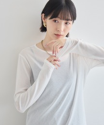 cloche ラウンドヘムクルーネックTシャツ