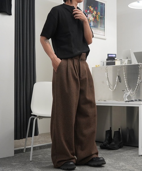 GLARE(グレア)の「【GLARE】ヘンリーネック クロップド サーマルニット / Henley Neck Cropped Thermal Knit(ニット/セーター・メンズ・カーキ/チャコールグレー/ブラック・FREE)」の10枚目の写真