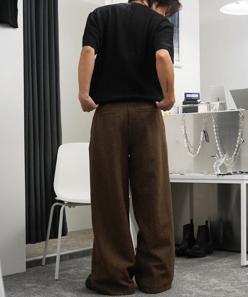 GLARE(グレア)の「【GLARE】ヘンリーネック クロップド サーマルニット / Henley Neck Cropped Thermal Knit(ニット/セーター・メンズ・カーキ/チャコールグレー/ブラック・FREE)」の11枚目の写真