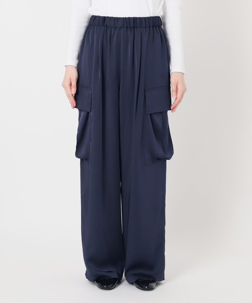 IENA(イエナ)の「《一部店舗限定》Maison IENA サテンカーゴパンツ(カーゴパンツ・レディース・ネイビー・38/36)」の14枚目の写真