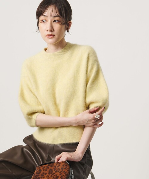 UNITED ARROWS(ユナイテッドアローズ)の「フォックスカシミヤ パフスリーブ ニット(ニット/セーター・レディース・クリーム/ロイヤルブルー/ダークブラウン/ブラック・FREE)」の18枚目の写真