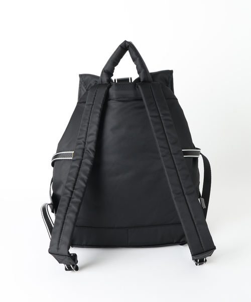 U by SPICK&SPAN（ユーバイスピックアンドスパン）の「《新宿・WEB限定 》GANNI / ガニーRe-Tech Sport Nylon Backpack（バックパック/リュック・レディース・ブラック・FREE）」の4枚目の写真
