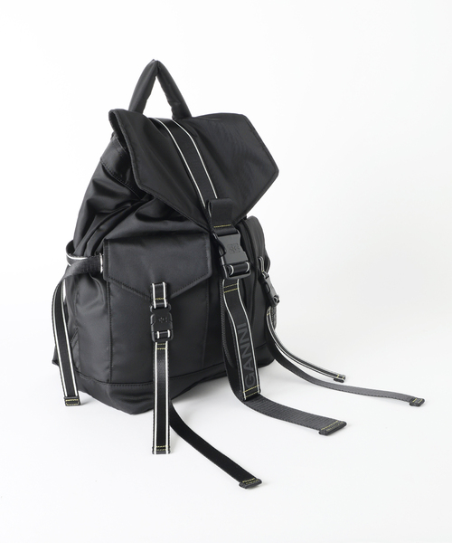 U by SPICK&SPAN（ユーバイスピックアンドスパン）の「《新宿・WEB限定 》GANNI / ガニーRe-Tech Sport Nylon Backpack（バックパック/リュック・レディース・ブラック・FREE）」の5枚目の写真