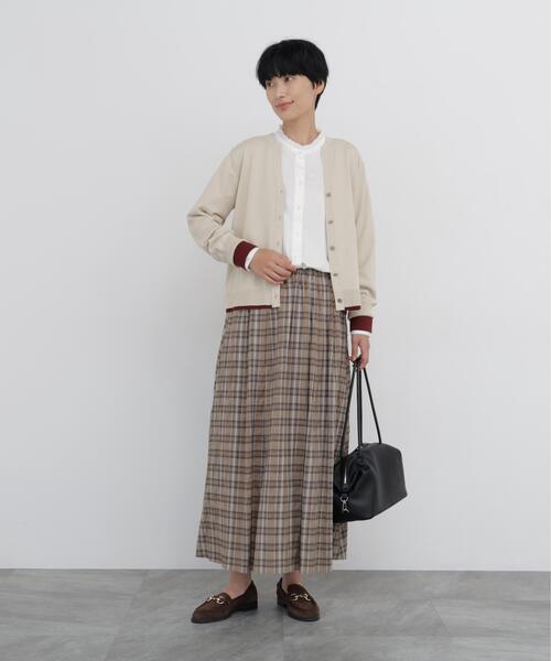 human woman(ヒューマンウーマン)の「◆【大人気!袖丈変更追加 / ウォッシャブル】スタンドフリルカットソー(Tシャツ/カットソー・レディース・ホワイト/ブラック/ブルー・MEDIUM)」の10枚目の写真