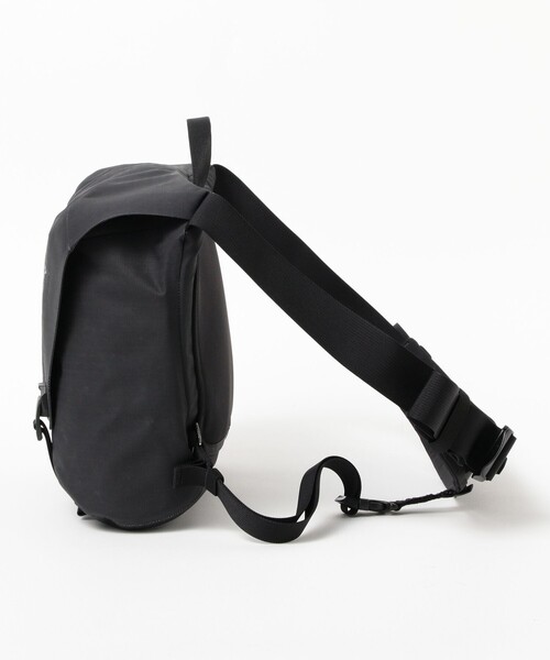 BEAMS(ビームス)の「ARCGrnvil10Courr(トートバッグ・メンズ・ブラック・ONE SIZE)」の2枚目の写真